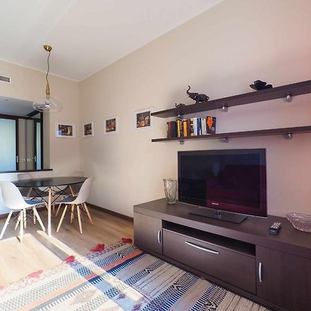 Mba24 Charming Suite Close To Metro Fieracitylife Milaan Buitenkant foto