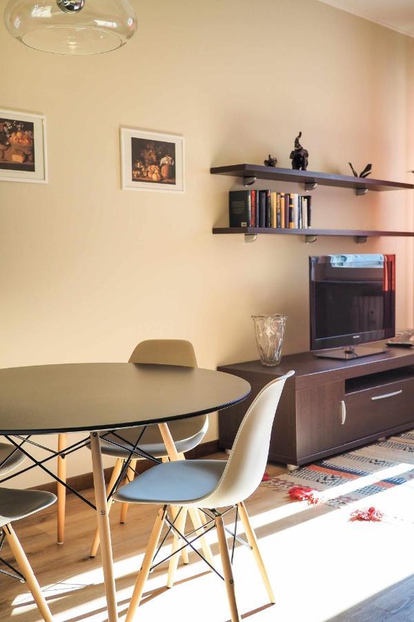 Mba24 Charming Suite Close To Metro Fieracitylife Milaan Buitenkant foto