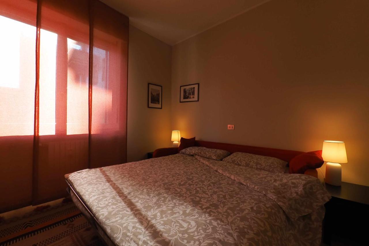 Mba24 Charming Suite Close To Metro Fieracitylife Milaan Buitenkant foto
